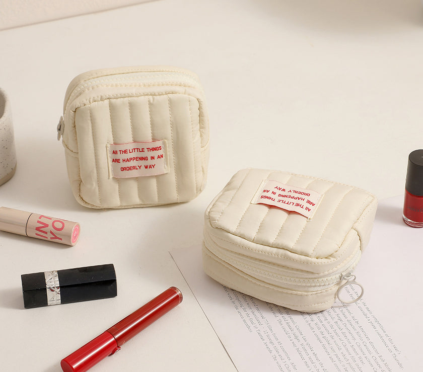Korean-style Minimalist Square Small Makeup Bag, Student Niche Earphone Coin Purse, Girl's Portable Lipstick Storage Bag