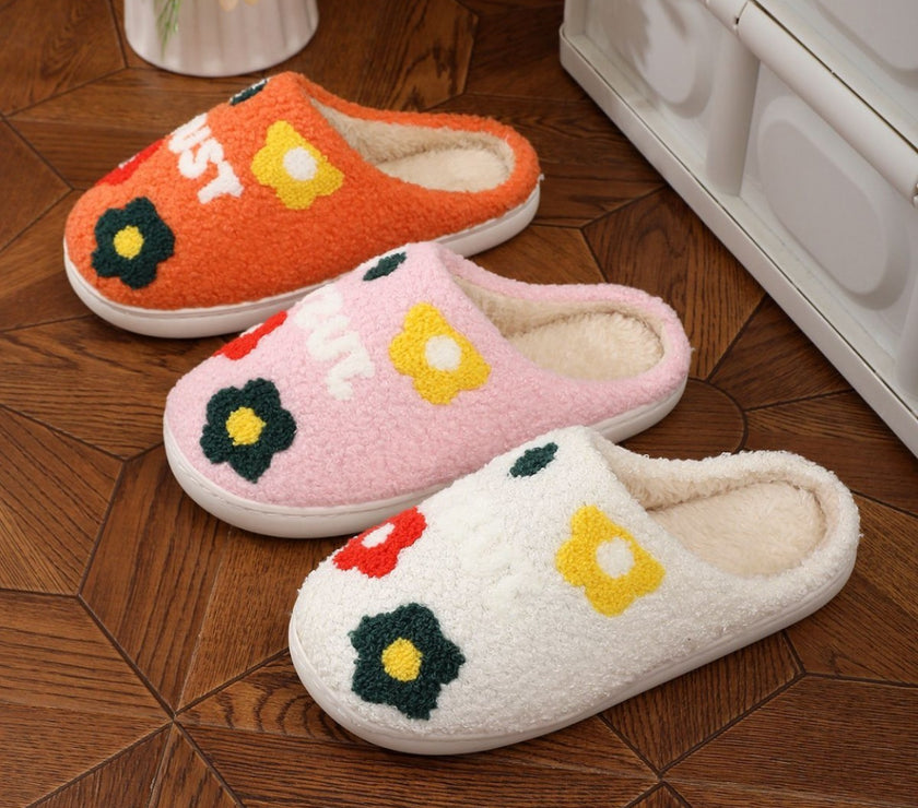 Lady's Flower Slippers Indoor Soft Bottom Cotton Slippers