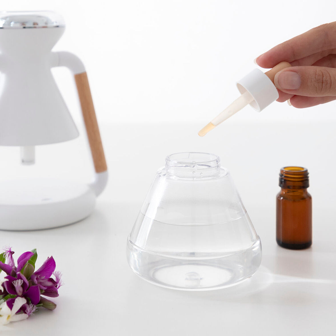 3-in-1 Wireless Charger, Aroma Diffuser and Humidifier Misvolt